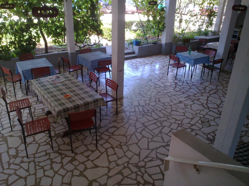 Apartments Dubravka Pirovac Extérieur photo
