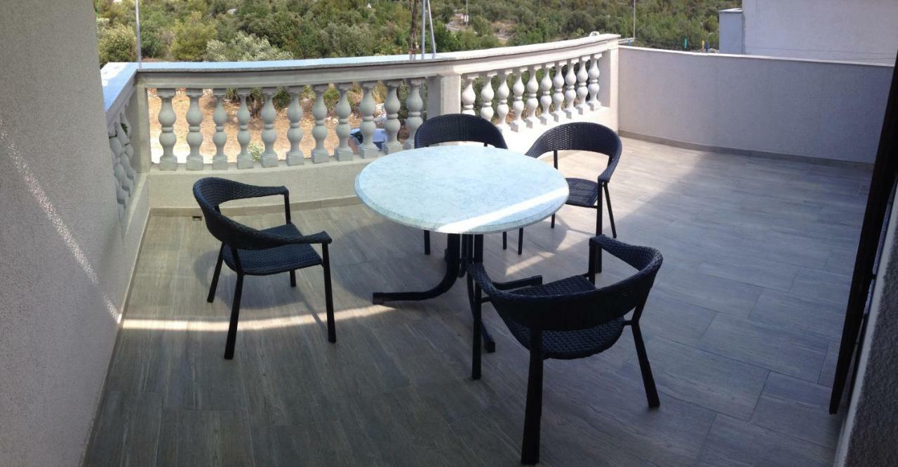 Apartments Dubravka Pirovac Extérieur photo