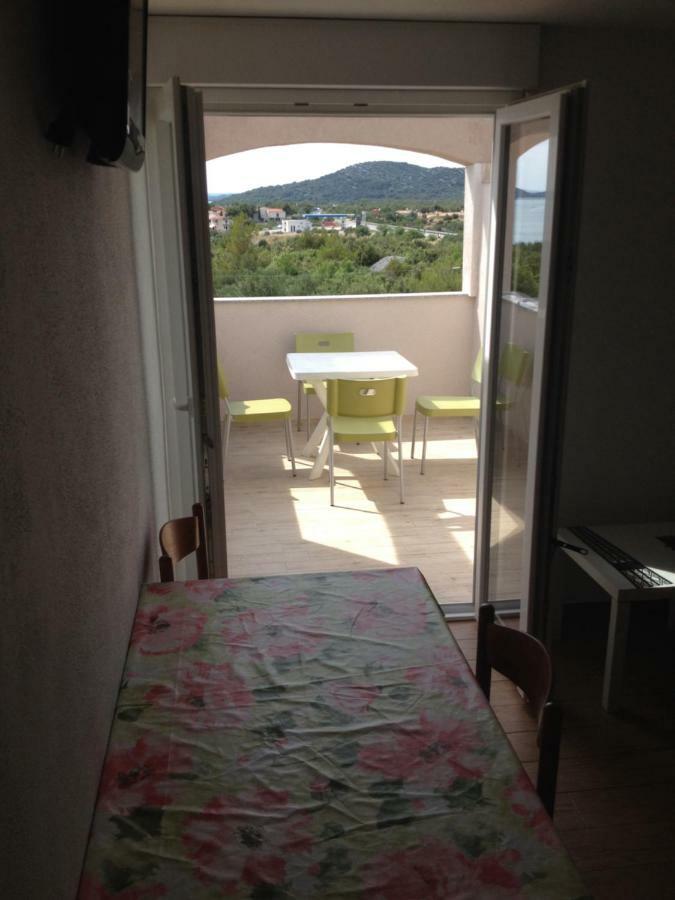 Apartments Dubravka Pirovac Extérieur photo