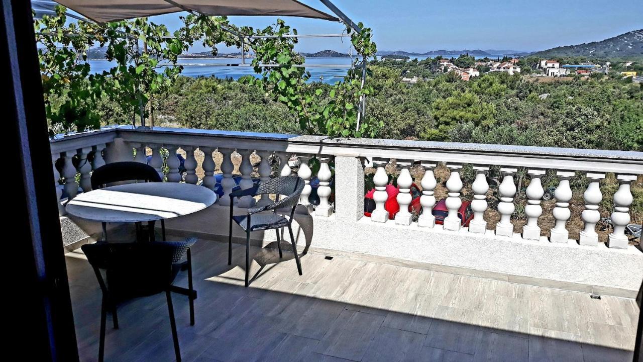 Apartments Dubravka Pirovac Extérieur photo